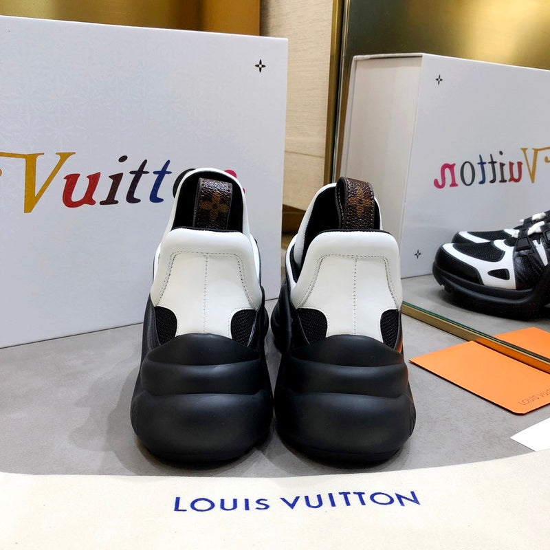 Louis Vuitton shoes Style 295 - sole and craftsmanship detail