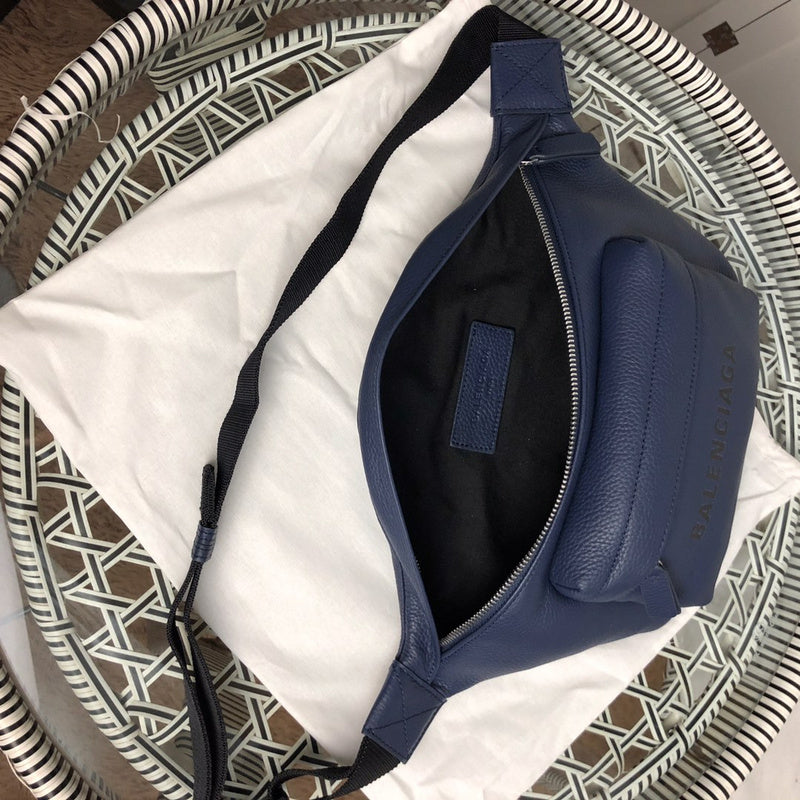Interior view of statement modern women's handbag – women's luxury handbag