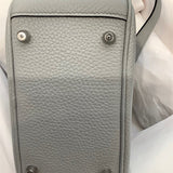  Refined everyday bag carried on shoulder 22