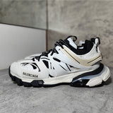 Nike Men's & Women's Premium Low-Top Trainers — Style 217