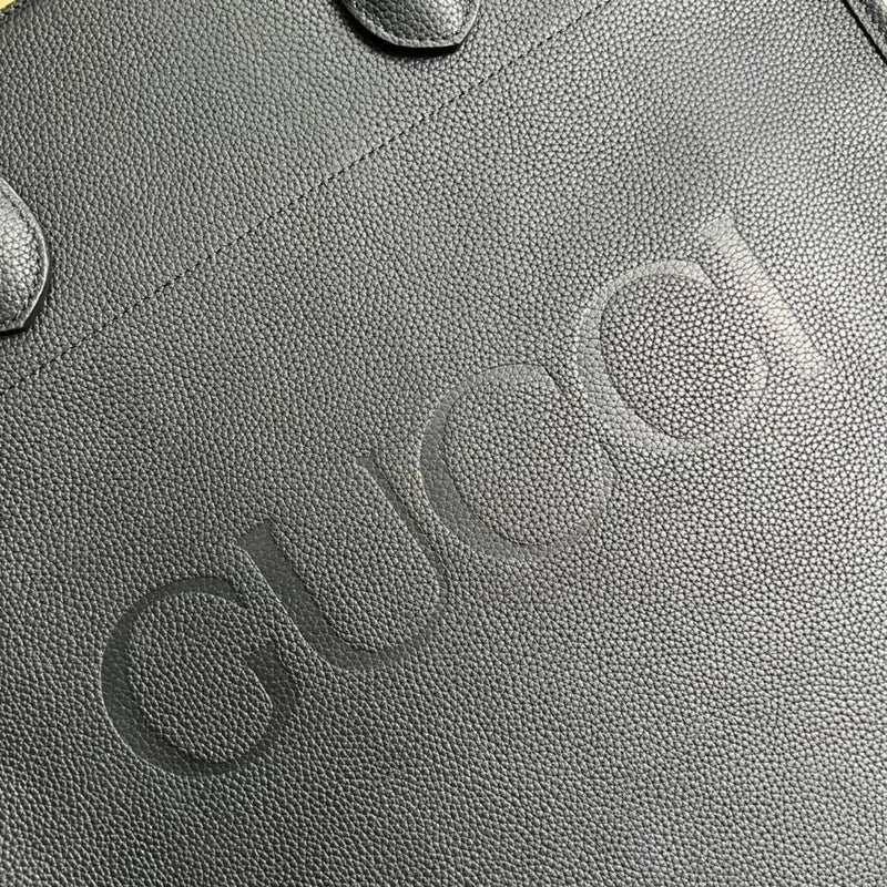 Styled lifestyle shot of sleek classic women's handbag – women's premium purse