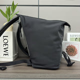 Ziva's Charm handbag – close-up view (24cm*41cm*16cm)