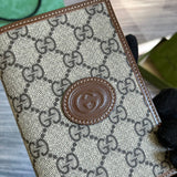 Close-up detail of premium sleek women's handbag – women's luxury accessory