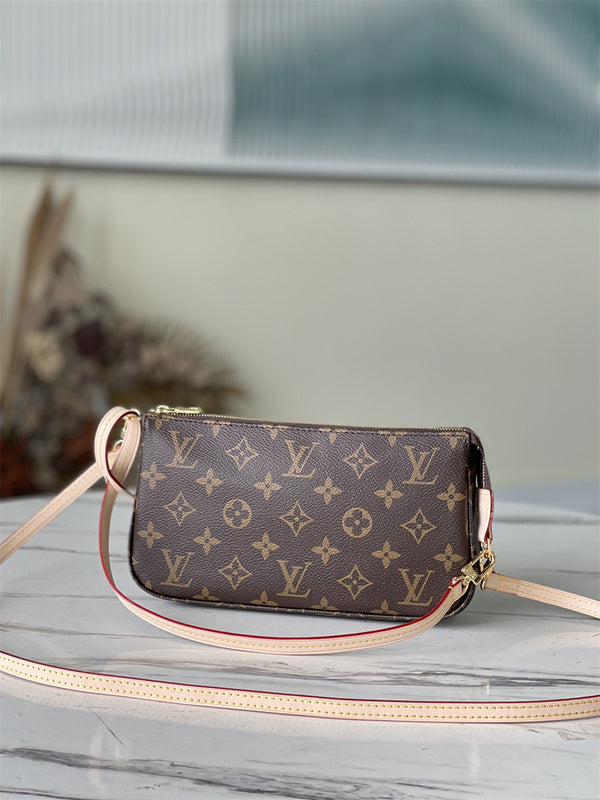  Versatile structured bag front view