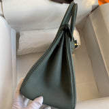 Minimalist handbag styled for everyday wear