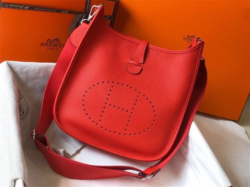  sleek structured bag detail view showing craftsmanship 8