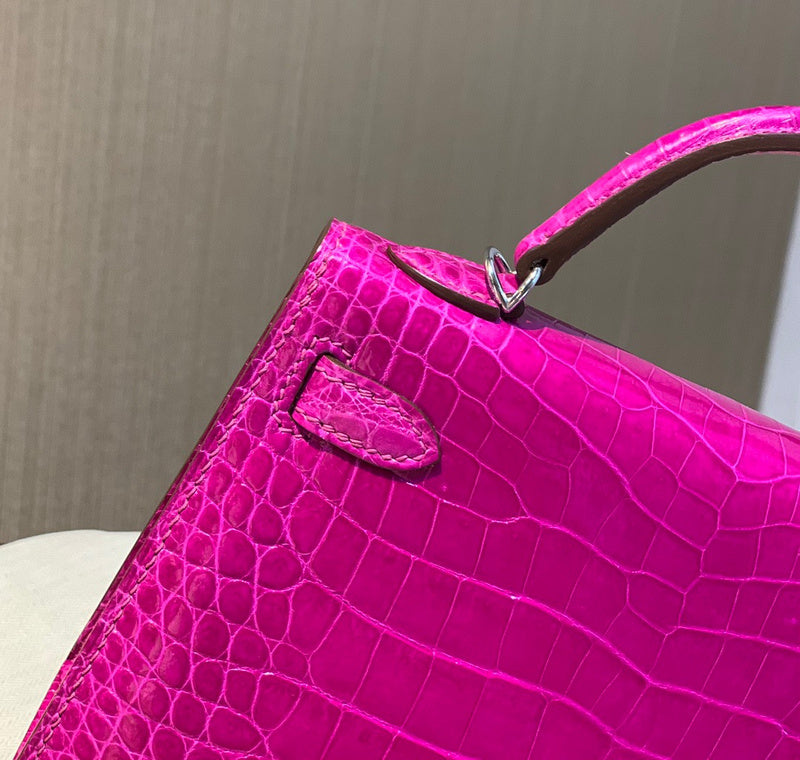 Structured handbag styled for everyday wear