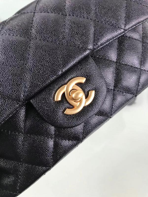 Zivas Charm Classic Sensibility Fashion Handbag (Signature Shape & Finish) – Close-Up Detail