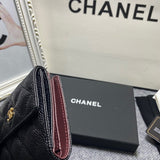  handbag, compact everyday style, image 2