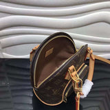 Front view of chic premium women's handbag – women's everyday handbag