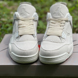 Nike Men's & Women's Premium Low-Top Trainers — Style 241 hardware detail