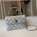 versatile purse view 9