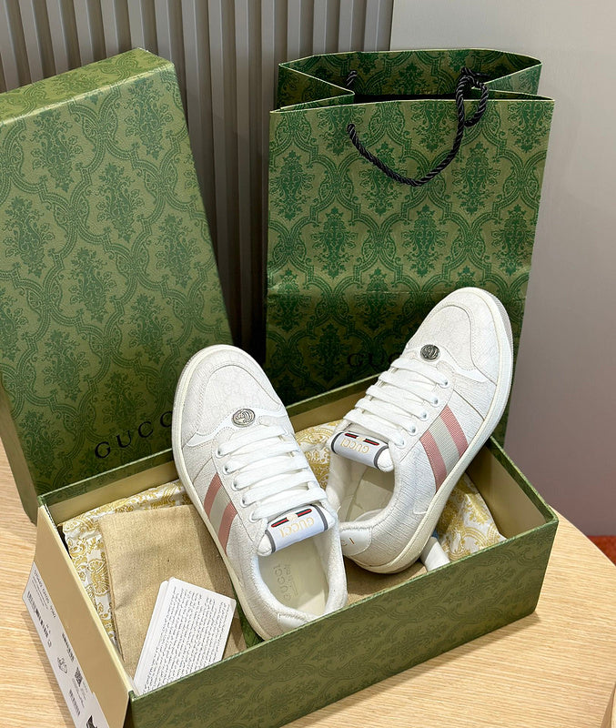 Side profile of Gucci fresh white-and-black sneakers minimalist modern build