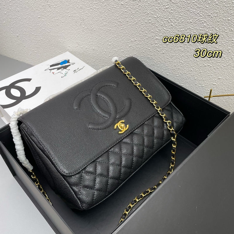  women's handbag, versatile design, view 3