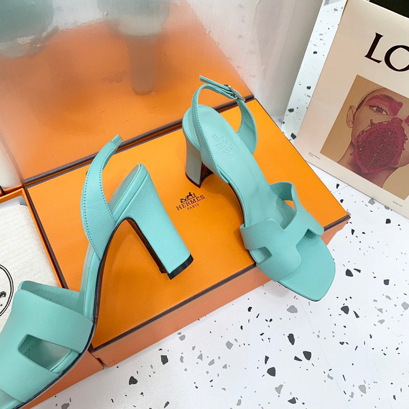 Hermes sandals Style 144 - top view showing design