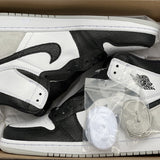 Nike Men's & Women's Iconic Street Trainers — Style 263 side view