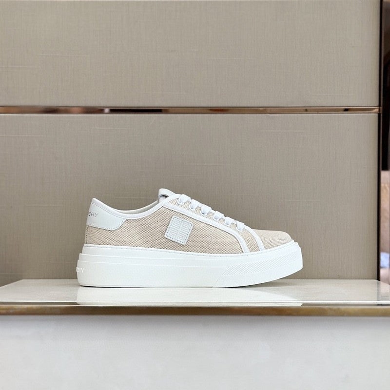 Givenchy shoes Style 129 - angled studio shot