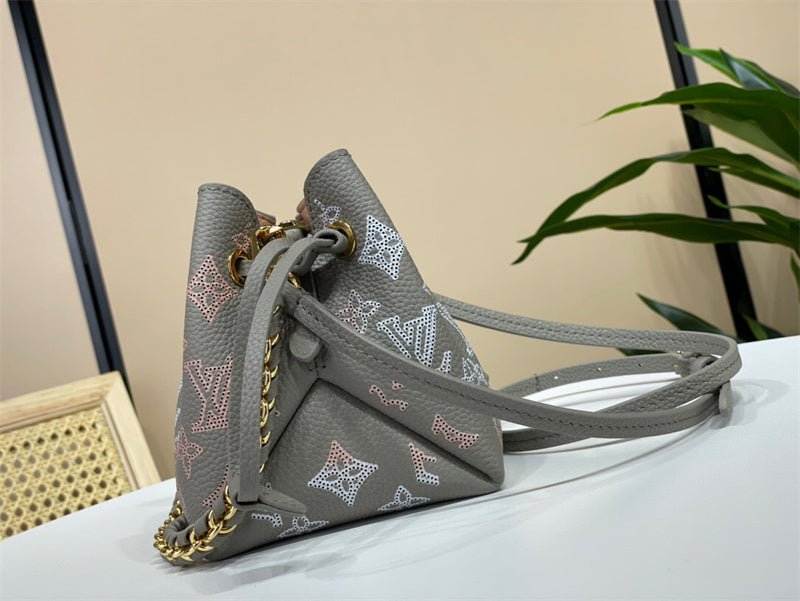  everyday bag interior and compartment view