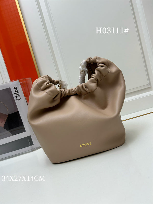 Ziva's Charm handbag – angled view (34cm*27cm*14cm)