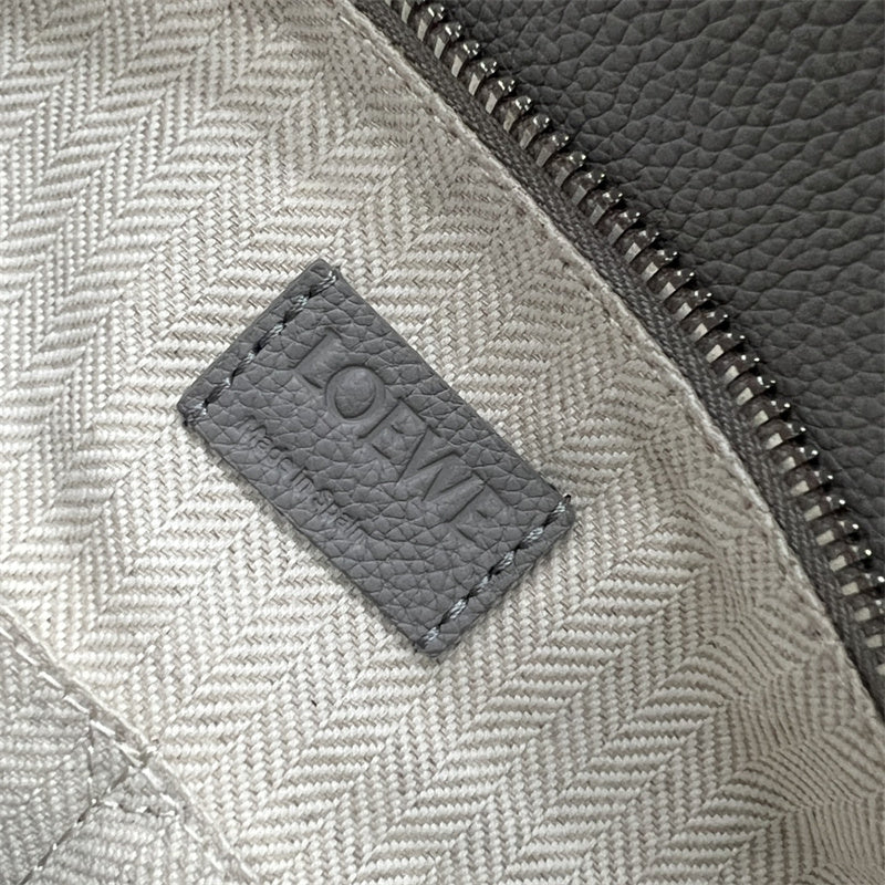  minimalist shoulder bag detail view showing craftsmanship 26