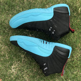 Nike classic monochrome luxury sneakers view 19 low-top design