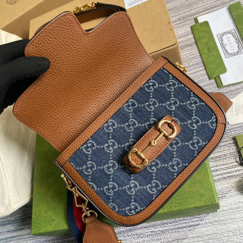 Front view of everyday-luxe premium women's handbag – women's luxury handbag