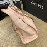  handbag, spacious everyday style, image 3