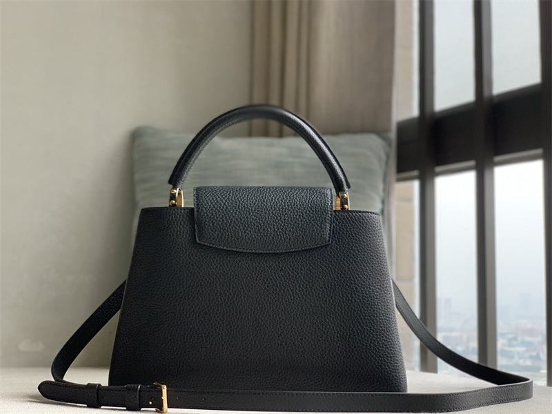  versatile structured bag styled with outfit 30