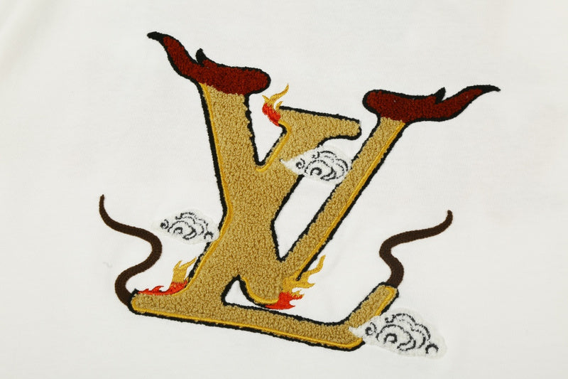 Side profile of Louis Vuitton cotton t-shirt with tailored silhouette