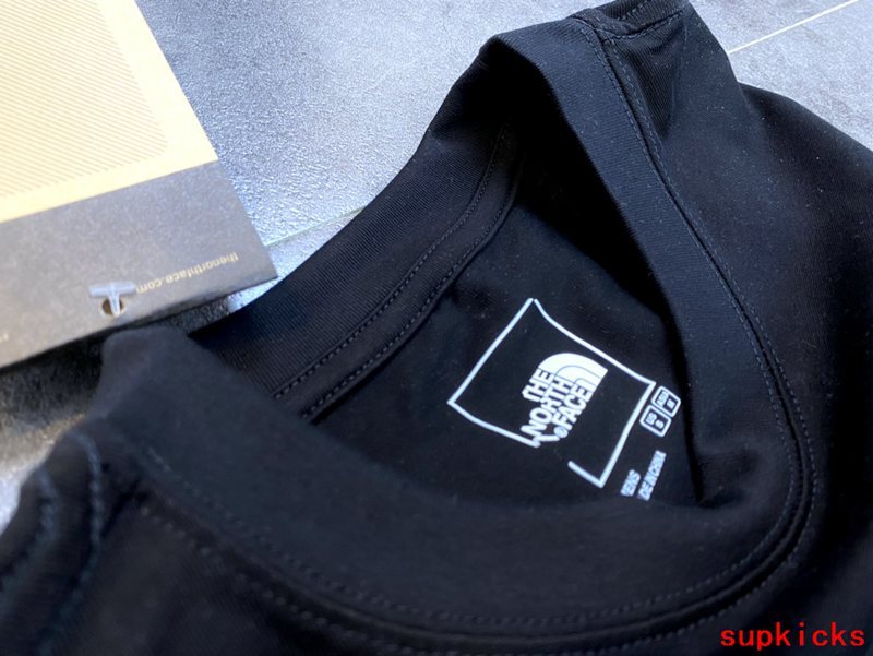 Full styled look of Rhude luxury clothing with logo-detail design