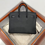  refined structured bag detail view showing craftsmanship 14