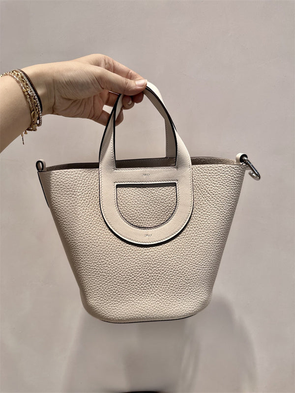  handbag interior and compartment view