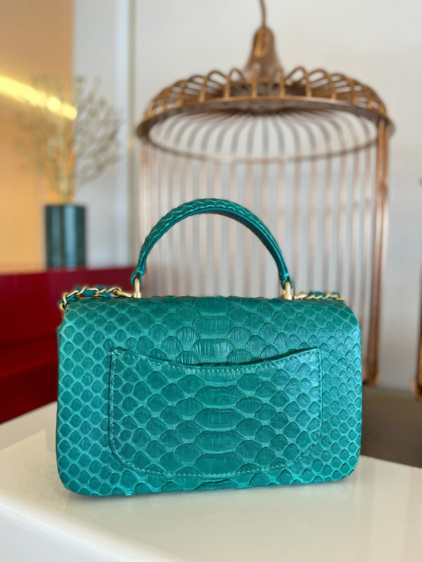  mid purse view 3