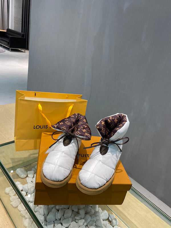 Louis Vuitton shoes Style 193 - angled studio shot