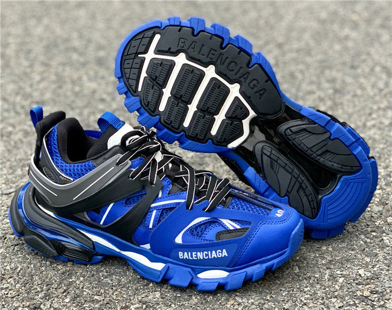 Balenciaga shoes Style 400 - packaging and accessories