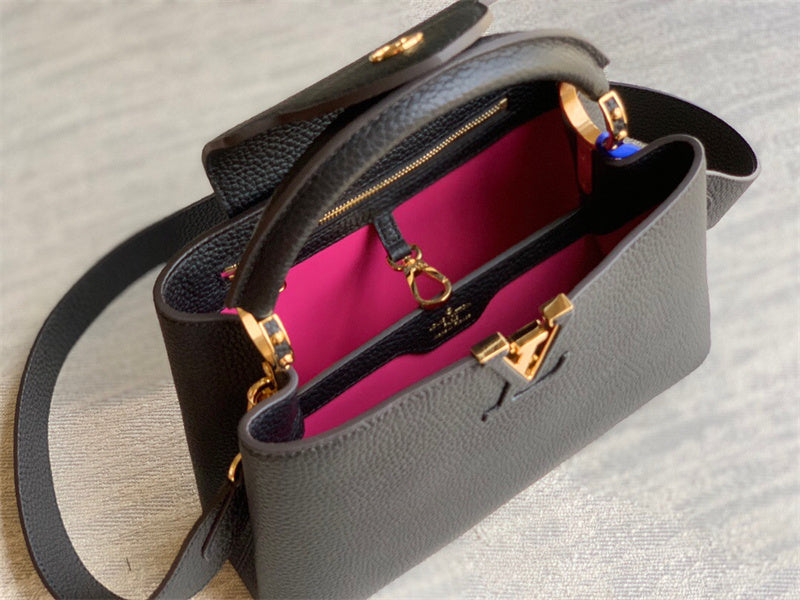  Smart crossbody bag front view 25