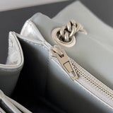 Zivas Charm Modern Minimalist Look Statement Handbag (Structured Everyday Essential) – Close-Up Detail