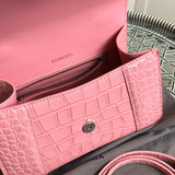 Side profile of modern premium women's handbag – women's statement bag
