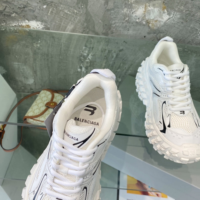 Balenciaga shoes Style 086 - top view showing design