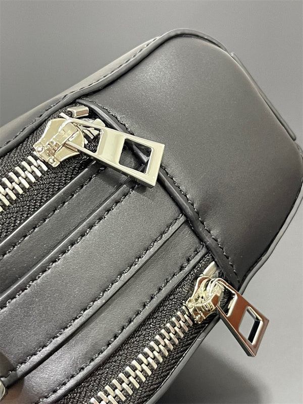Ziva's Charm handbag – front view (18cm*13cm*7cm)