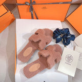 Hermes shoes Style 289 - logo and branding close-up