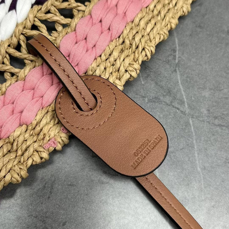 Ziva's Charm handbag – product shot (35cm*19cm*24cm)