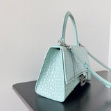 Zivas Charm Versatile Design Statement Handbag (Modern Wardrobe Staple) – Full Silhouette