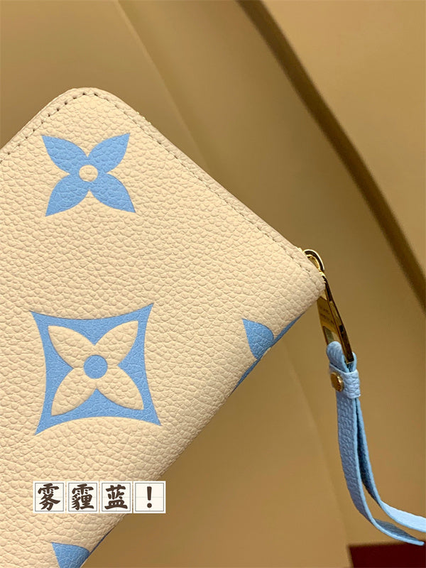  top-handle bag interior and compartment view 9