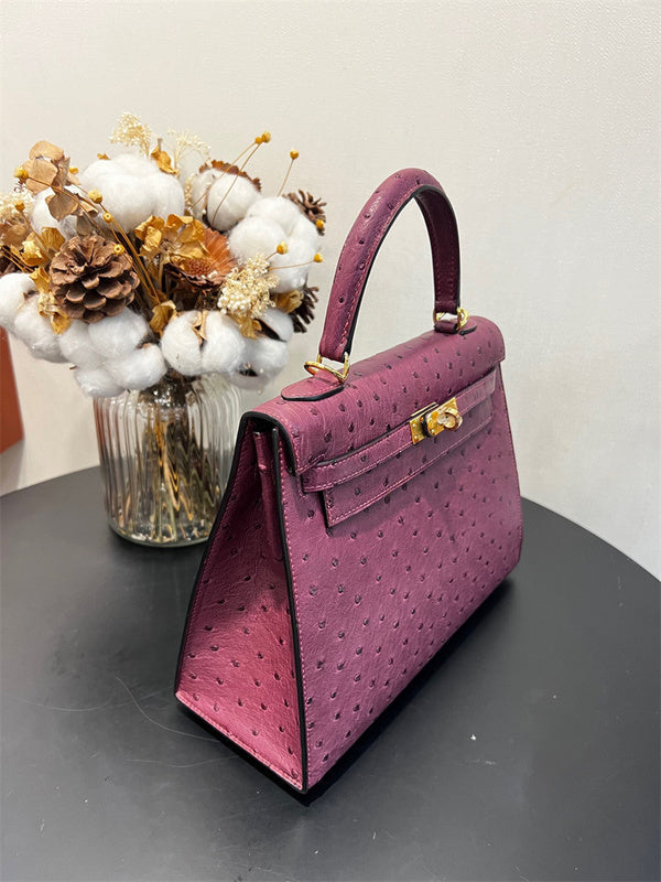  understated shoulder bag detail view showing craftsmanship 8