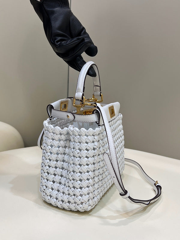 Ziva's Charm handbag – full view (Standard Size)