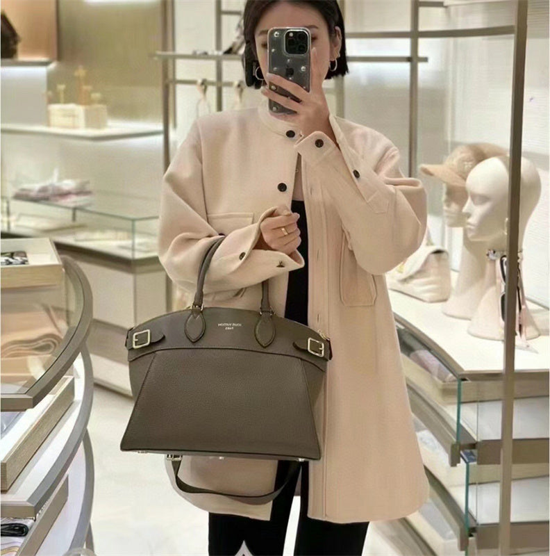  Polished top-handle bag front view 7
