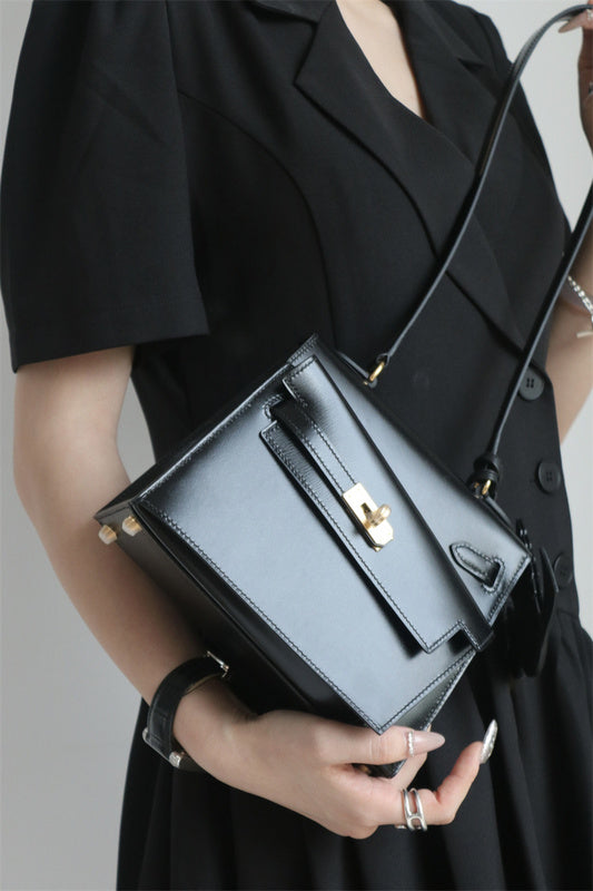 Sculpted bag women's premium everyday handbag