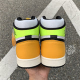 Nike Men's & Women's Luxury Fashion Trainers — Style 162 hardware detail
