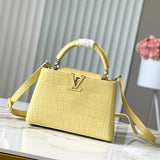  timeless everyday bag styled with outfit 42
